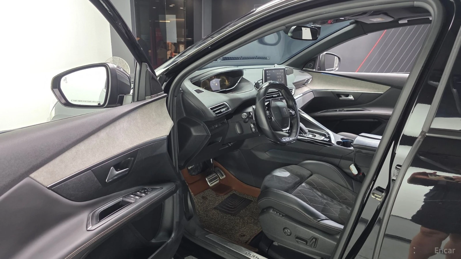 Peugeot 3008 2.0BlueHDI* GT* 360* ПОДГРЕВ* КОЖА* ПАНОРАМА* , снимка 10 - Автомобили и джипове - 55529689