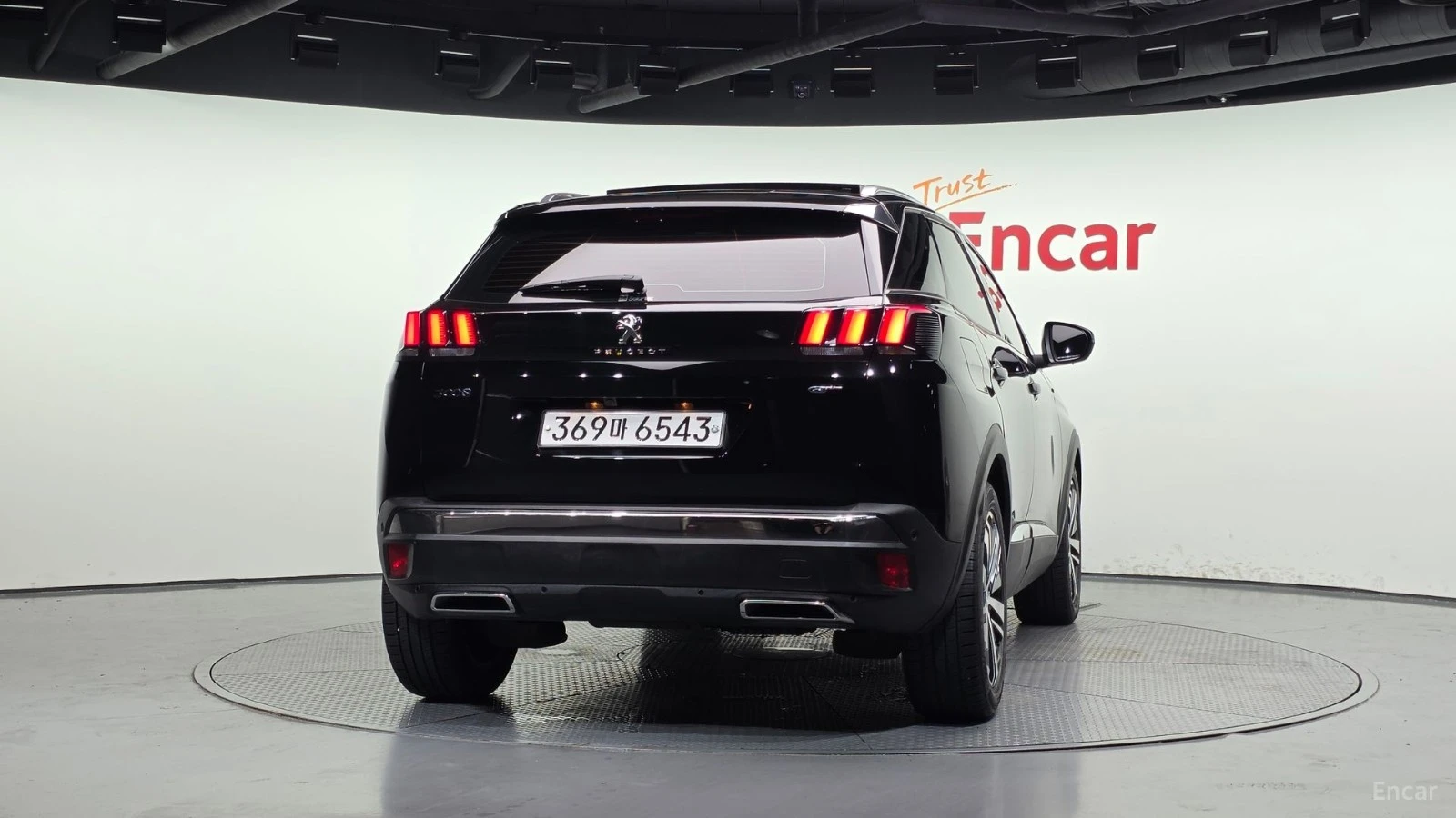 Peugeot 3008 2.0BlueHDI* GT* 360* ПОДГРЕВ* КОЖА* ПАНОРАМА* , снимка 4 - Автомобили и джипове - 55529689