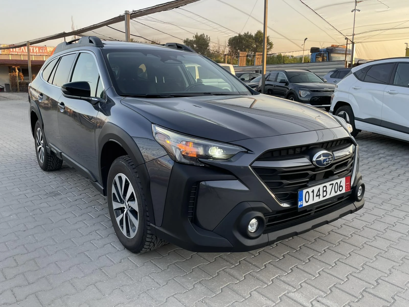 Subaru Outback 2.5 AWD FACELIFT EYESIGHT, снимка 3 - Автомобили и джипове - 55565859