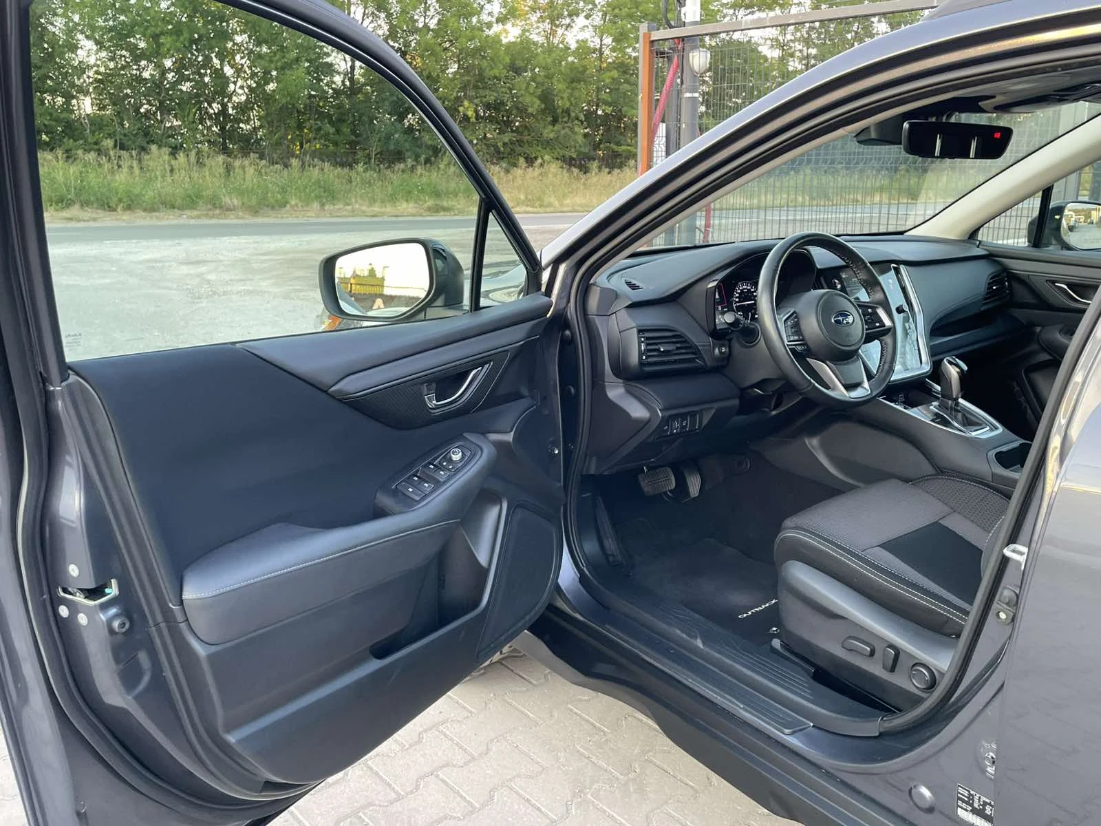 Subaru Outback 2.5 AWD FACELIFT EYESIGHT, снимка 7 - Автомобили и джипове - 55565859