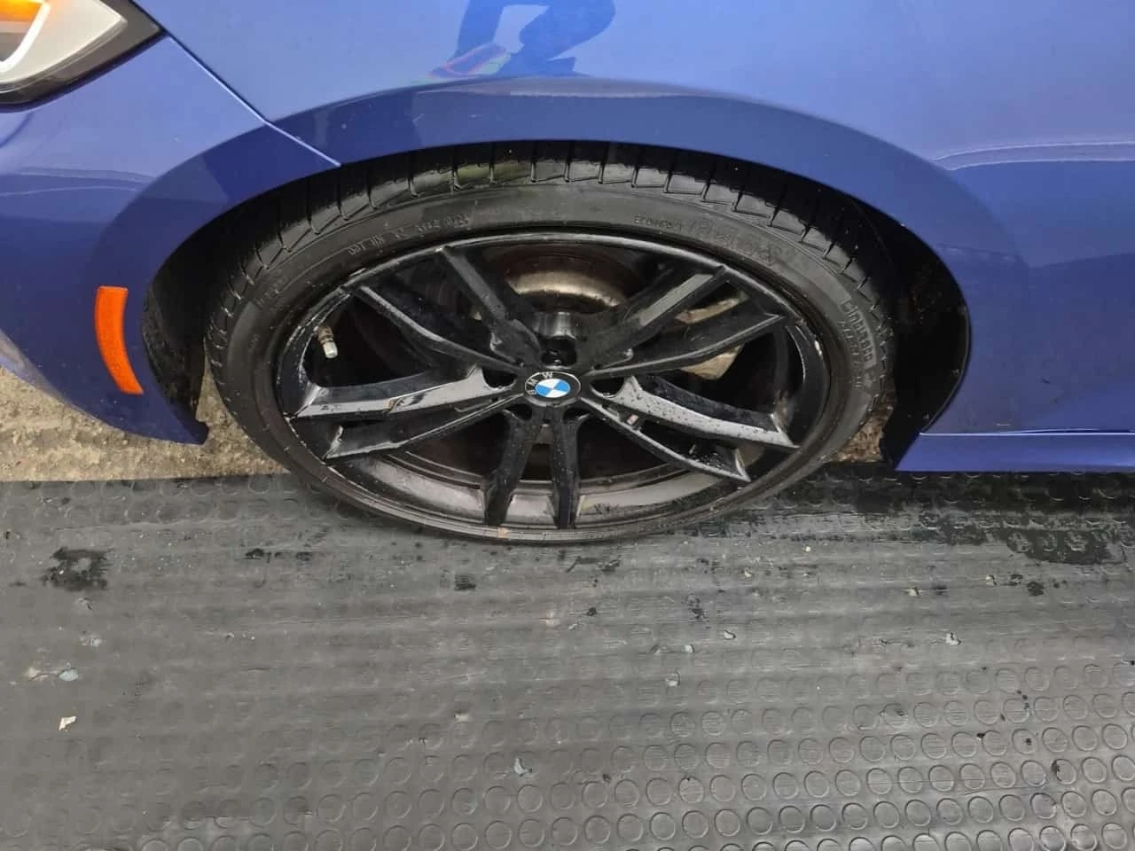 BMW 330 М ПАКЕТ/Xdrive/ЧЕРВЕН САЛОН/ПОДГРЕВ/ПАНОРАМА, снимка 4 - Автомобили и джипове - 56300243