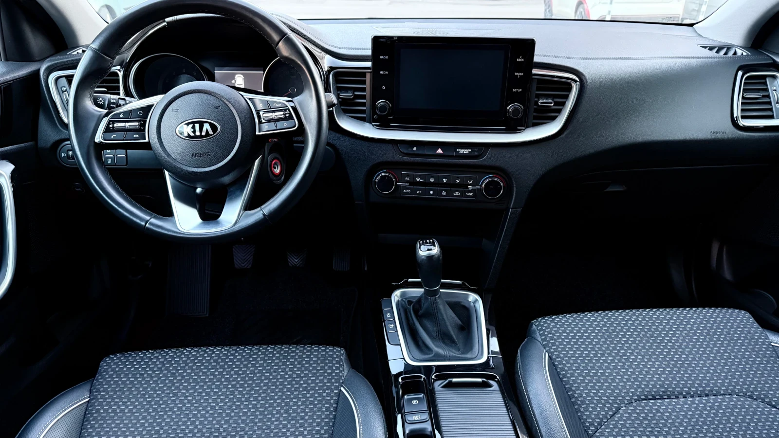 Kia XCeed 1.0i LPG BRC, снимка 9 - Автомобили и джипове - 56346807