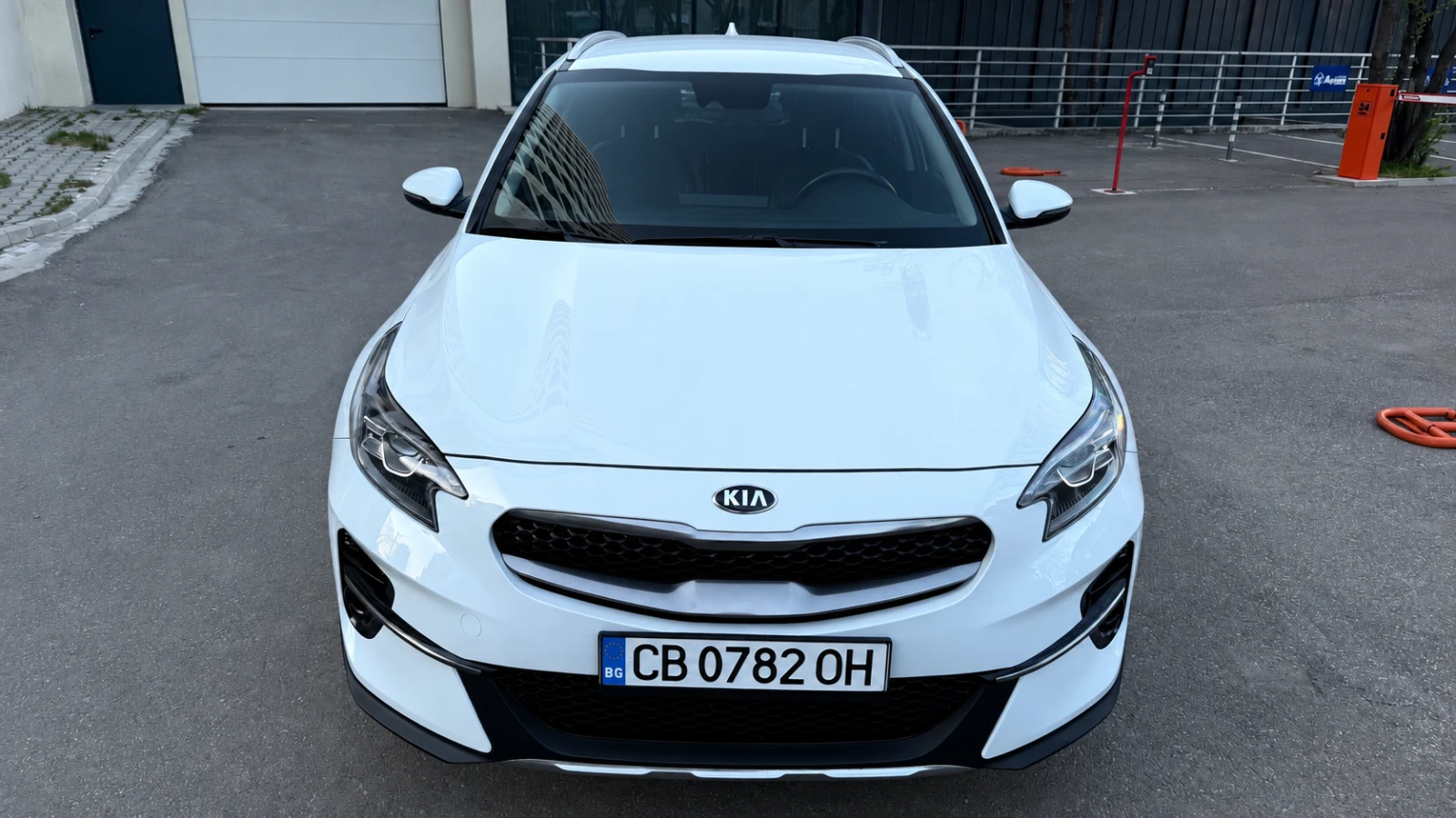 Kia XCeed 1.0i LPG BRC, снимка 3 - Автомобили и джипове - 56346807
