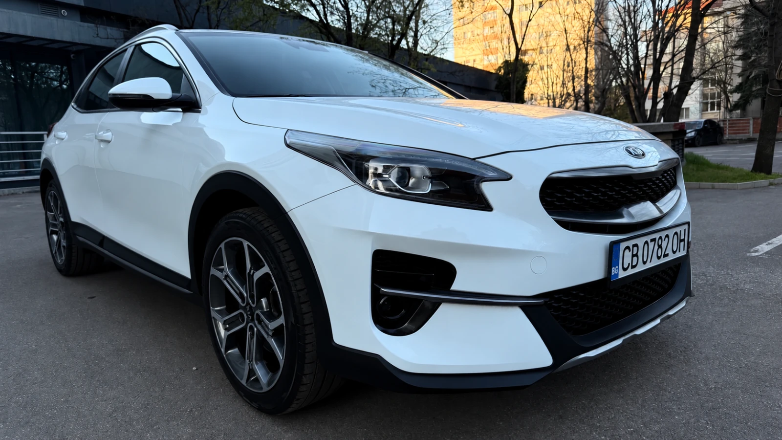Kia XCeed 1.0i LPG BRC, снимка 2 - Автомобили и джипове - 56346807
