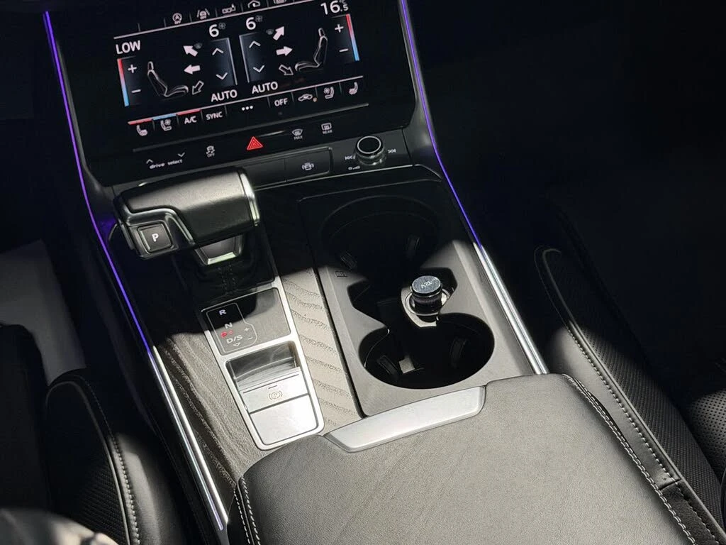 Audi A6 55TFSI* �������* �����* LANE* ASSIST* �������*  | Mobile.bg � ����������� 11