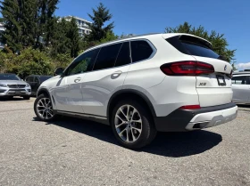 BMW X5 360КАМЕРА* ХЕДЪП* ПАНОРАМА* ПОДГРЕВ* КЕЙЛЕС* , снимка 3