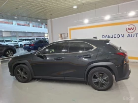 Lexus UX 300h ОБДУХВАНЕ* ДИСТРОНИК* LANE* ASSIST | Auto.bg — изображение 2