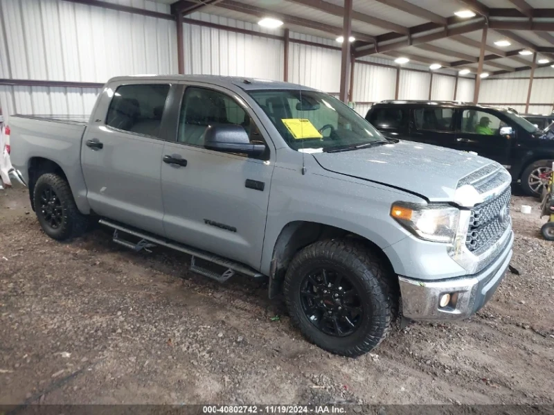 Toyota Tundra, снимка 1 - Автомобили и джипове - 49290268