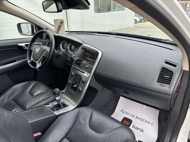 Volvo XC60 2.0d 163k.c* DVD* Navi* Panorama* UNIKAT* , снимка 16 - Автомобили и джипове - 52630557