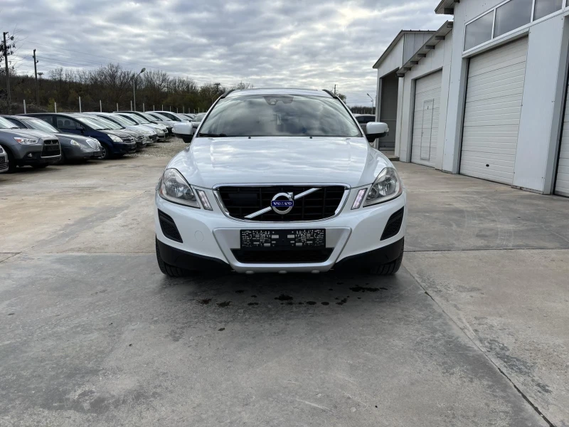 Volvo XC60 2.0d 163k.c* DVD* Navi* Panorama* UNIKAT* , снимка 11 - Автомобили и джипове - 52630557