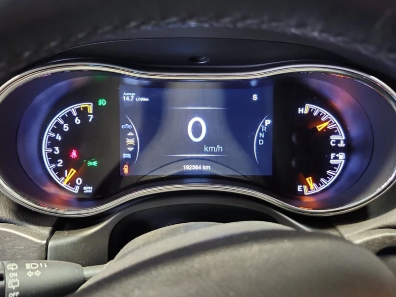 Jeep Grand cherokee * LAREDO * CARFAX * , снимка 9 - Автомобили и джипове - 53010378