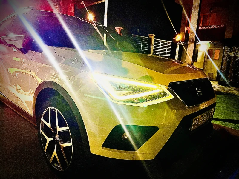 Seat Arona FULL LED 7G -TRONIC TOP!!!, снимка 14 - Автомобили и джипове - 53045197