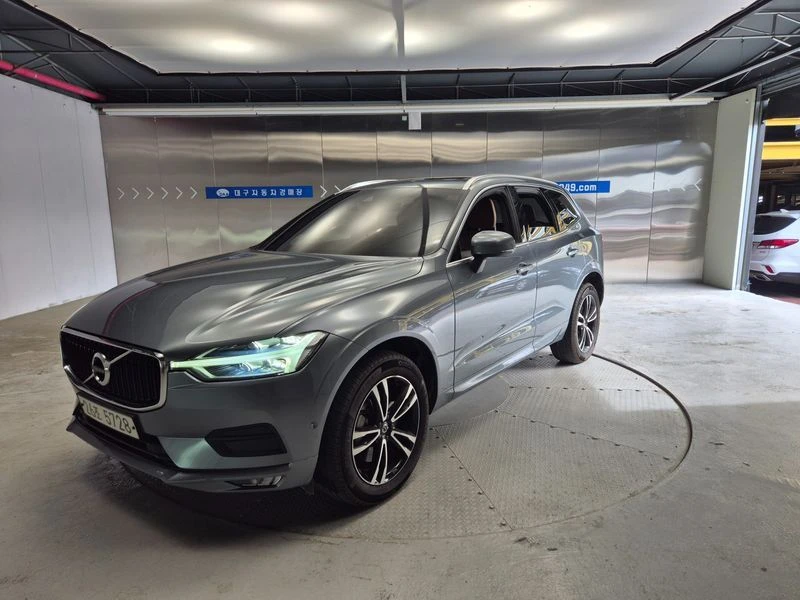 Volvo XC60 D5 Momentum| 190к.с.| ВКЛ.ТЕХНОТЕСТ