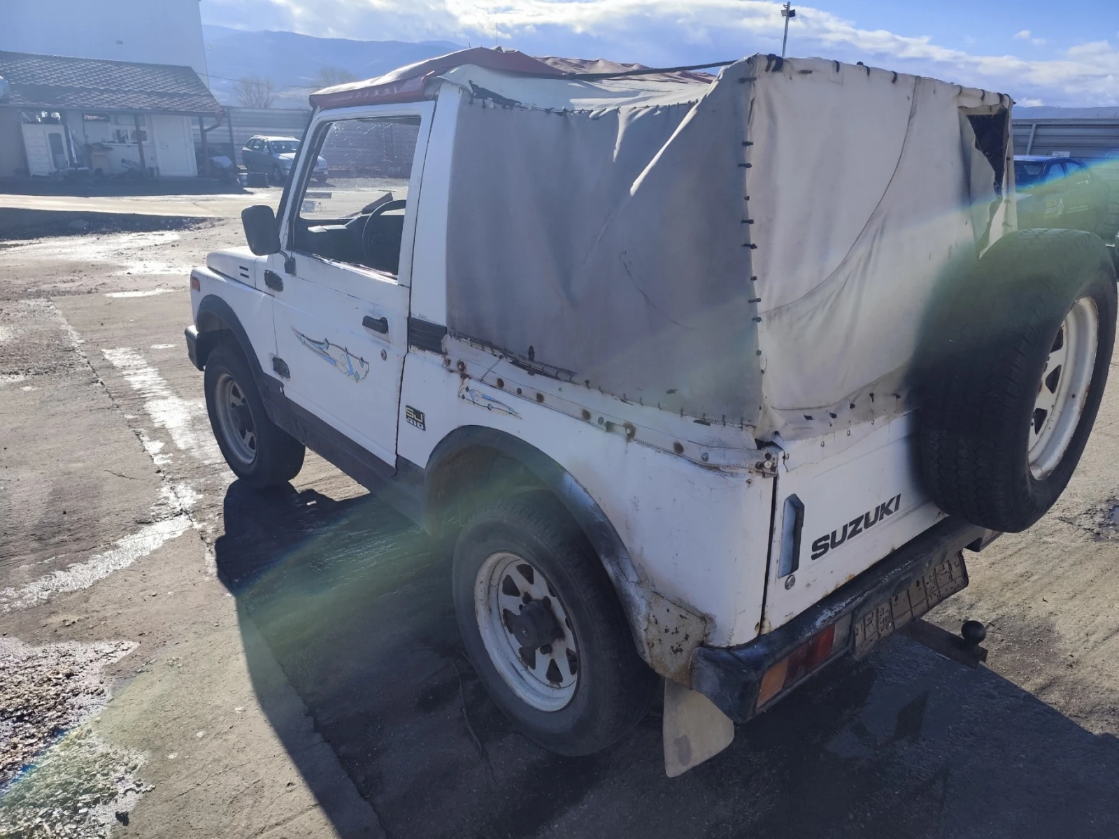 Suzuki Samurai SY 410 - 1.0 - изображение 3