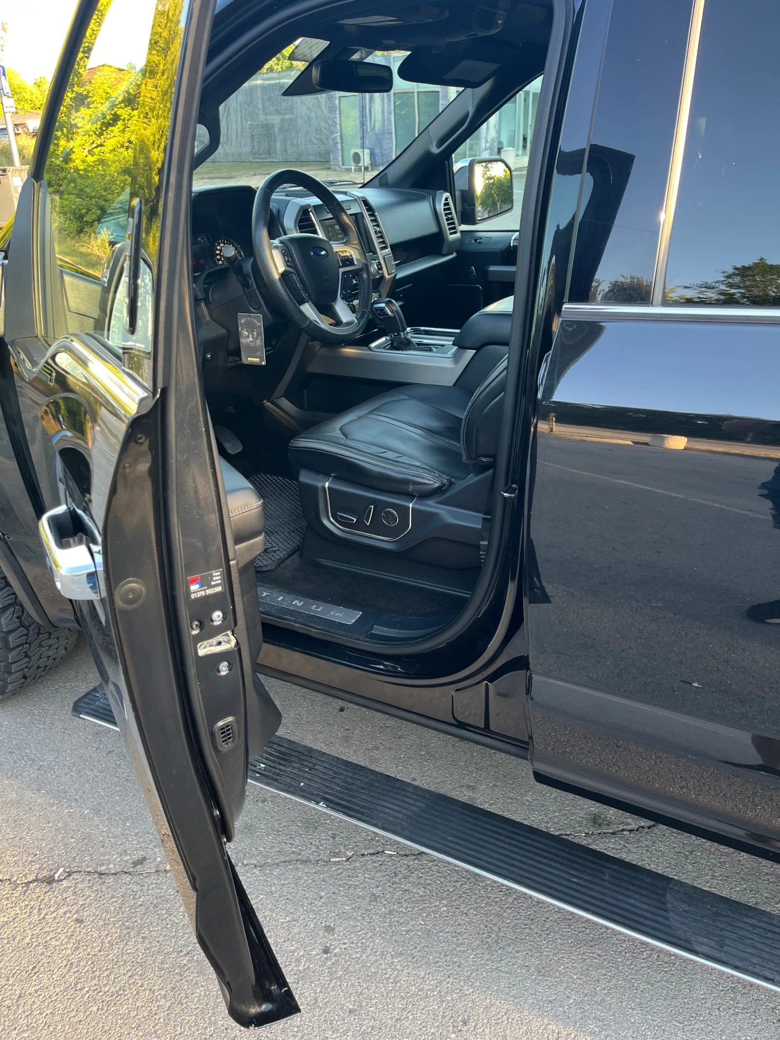 Ford F150 PLATINUM - изображение 2