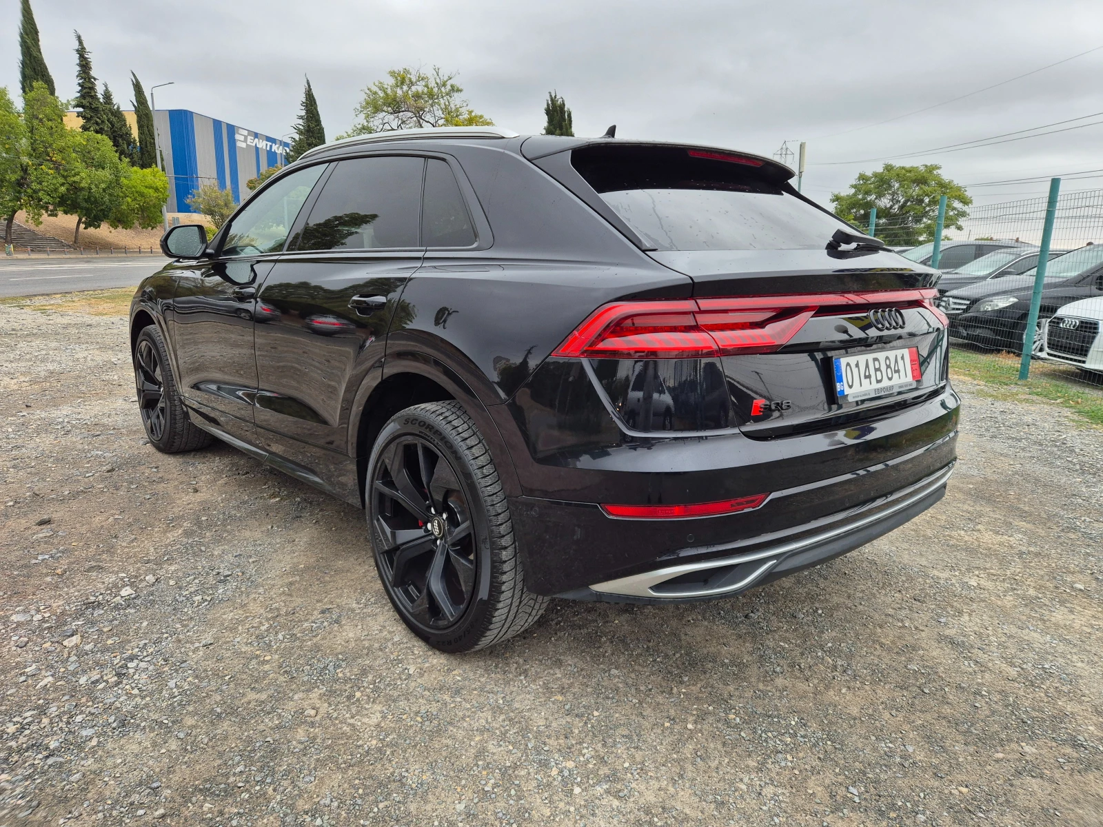 Audi Q8 3.0i Quattro - изображение 3