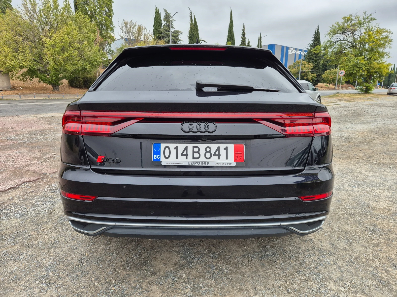 Audi Q8 3.0i Quattro - изображение 4