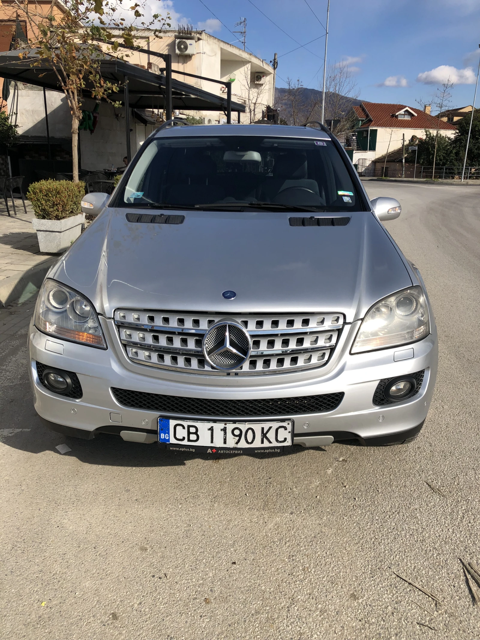 Mercedes-Benz ML 320  - изображение 3