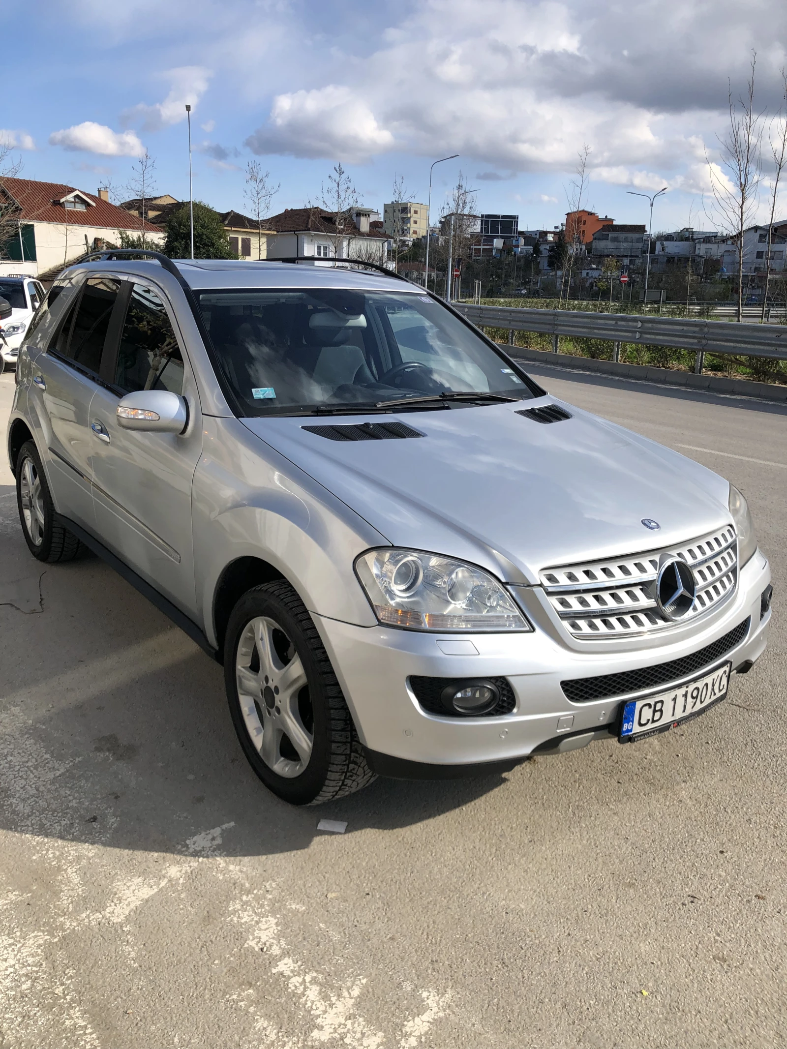 Mercedes-Benz ML 320  - изображение 2