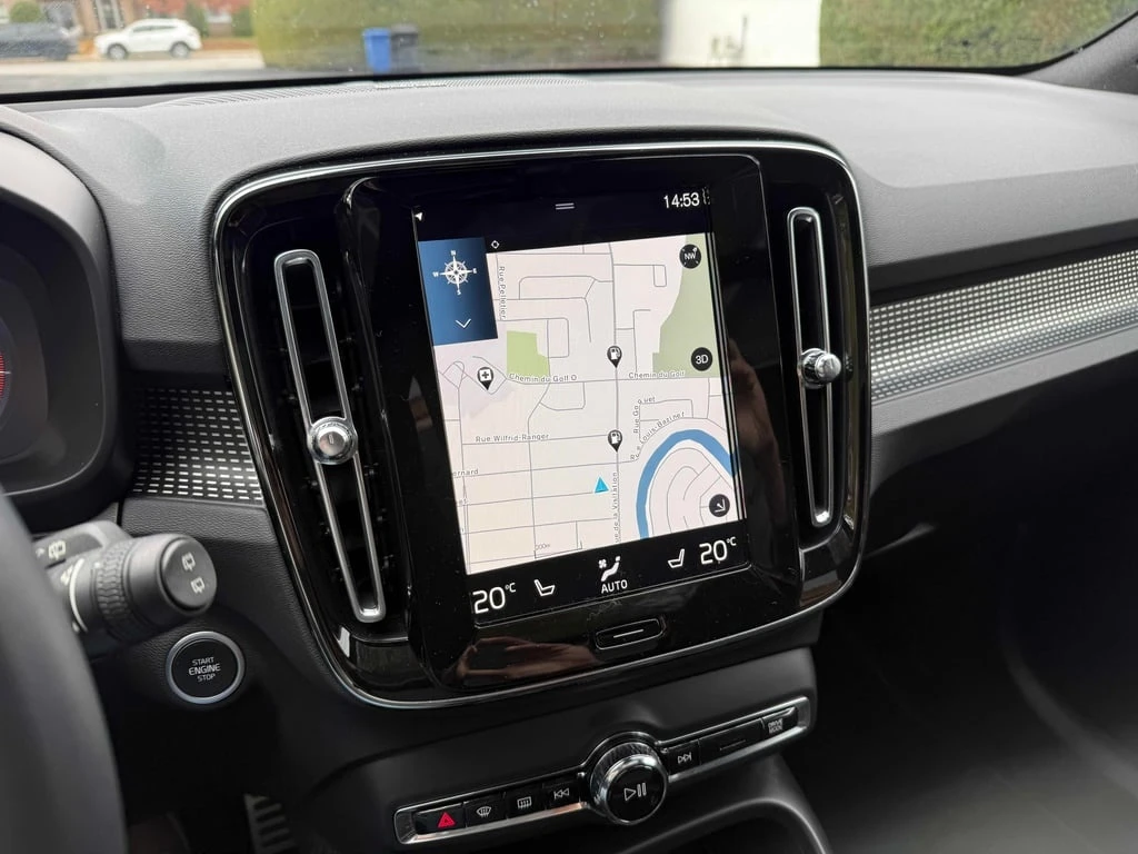 Volvo XC40 * R Design * CARFAX *    | Mobile.bg   9