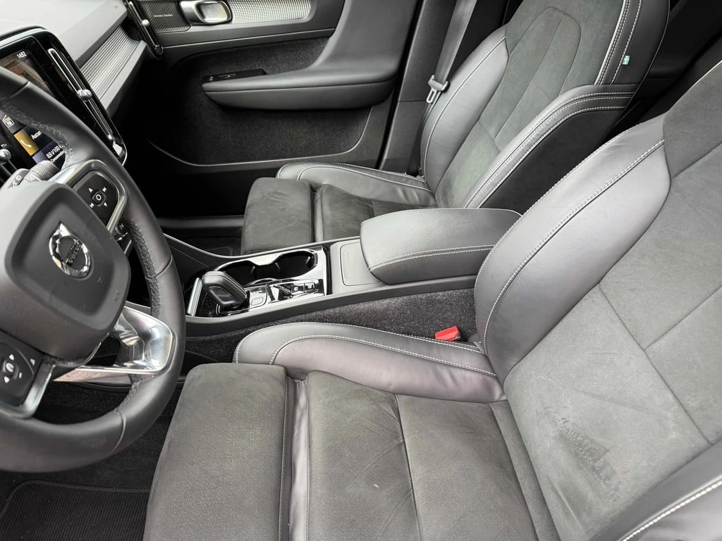 Volvo XC40 * R Design * CARFAX *    | Mobile.bg   5