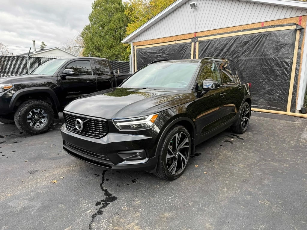 Volvo XC40 * R Design * CARFAX *    | Mobile.bg   1