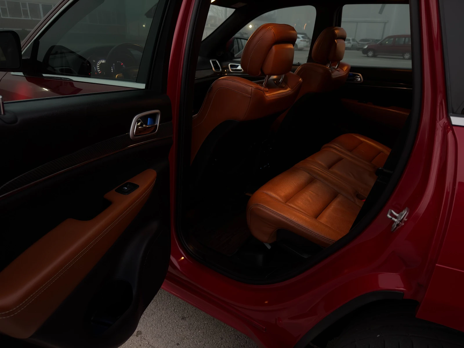 Jeep Grand cherokee 6.4 HEMI SRT | Mobile.bg   16