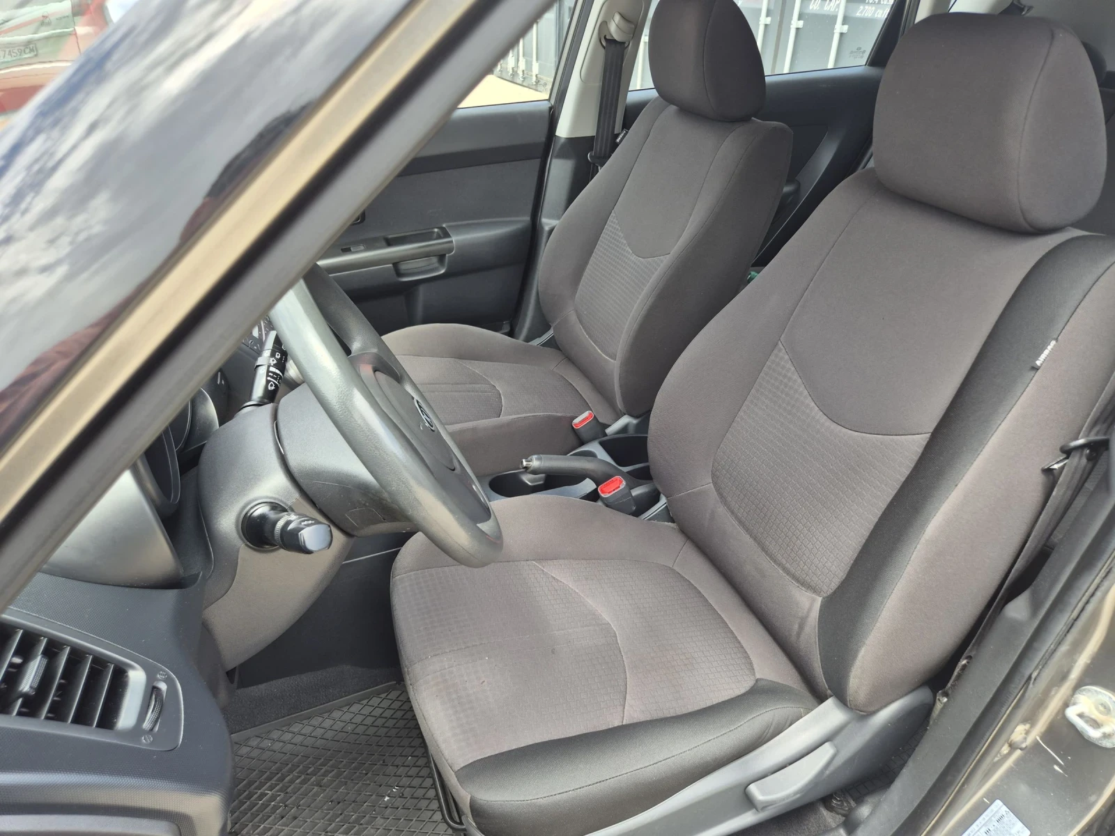 Kia Soul 1.6i, снимка 13 - Автомобили и джипове - 53814628