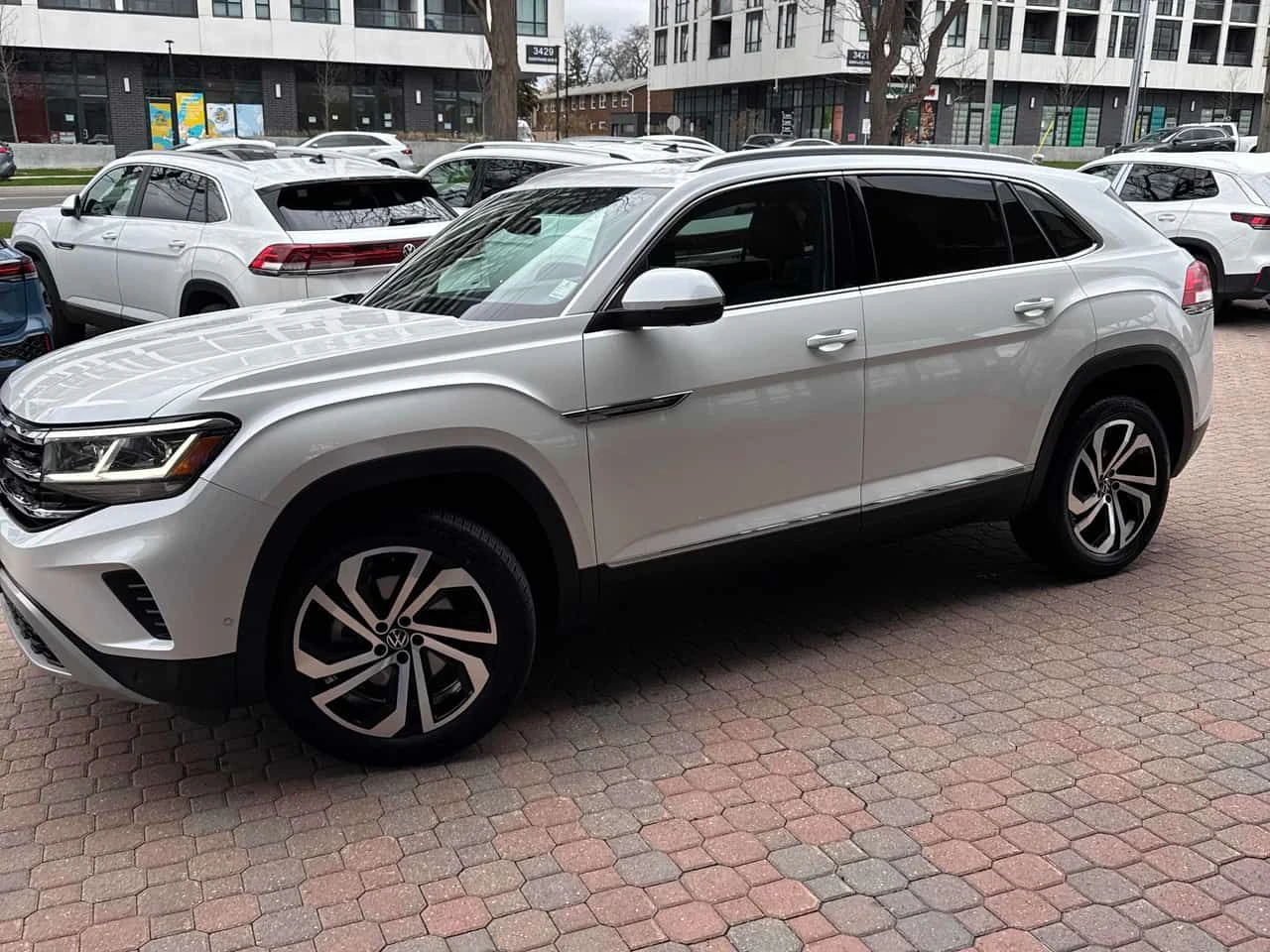 VW Atlas * Execline * ���� * ��������� * �������� * 360 *  | Mobile.bg � ����������� 2