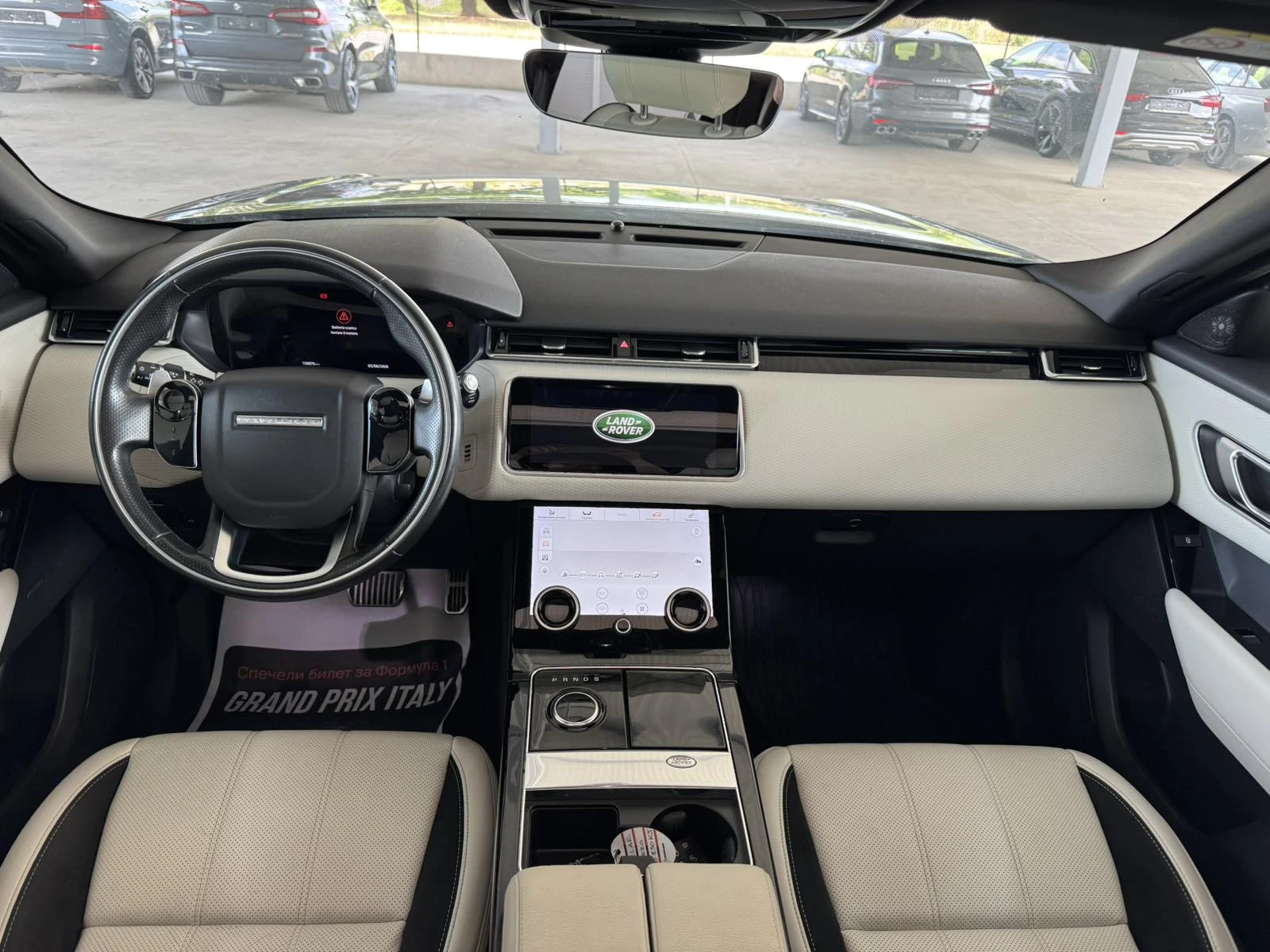 Land Rover Range Rover Velar 2.0d* 240ps* 4x4* 150хл.км* R-Dynamic* КОЖА* ПАНО, снимка 8 - Автомобили и джипове - 54747889