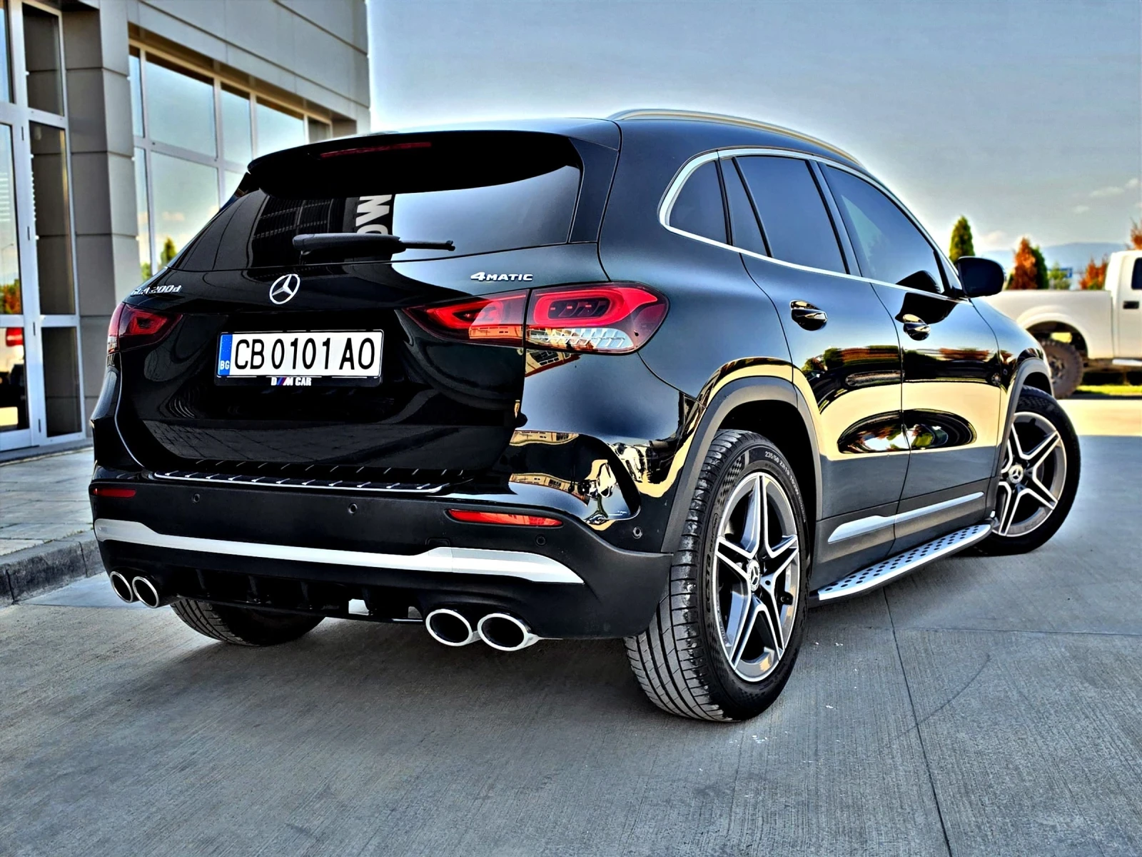 Mercedes-Benz GLA 200 AMG Premium 4matic euro 6d 100% одобрение за лизин, снимка 4 - Автомобили и джипове - 54985734
