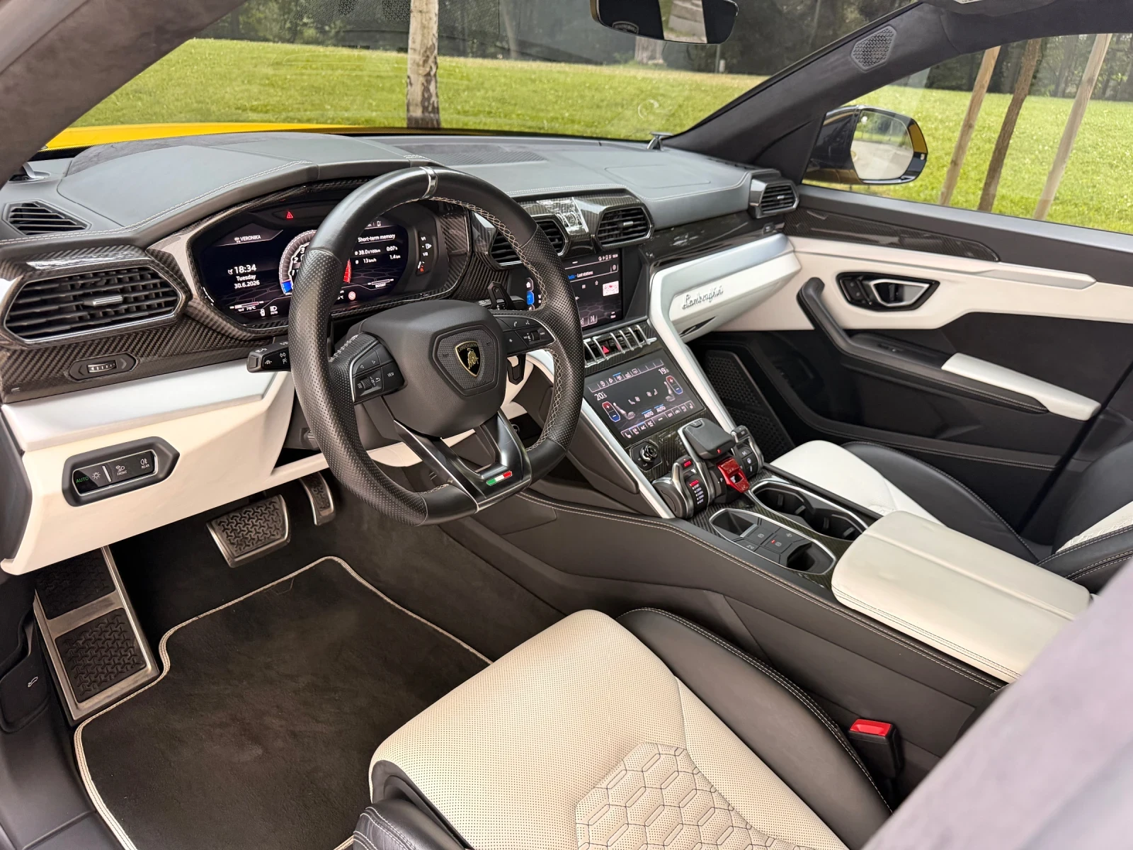 Lamborghini Urus, снимка 9 - Автомобили и джипове - 55124958