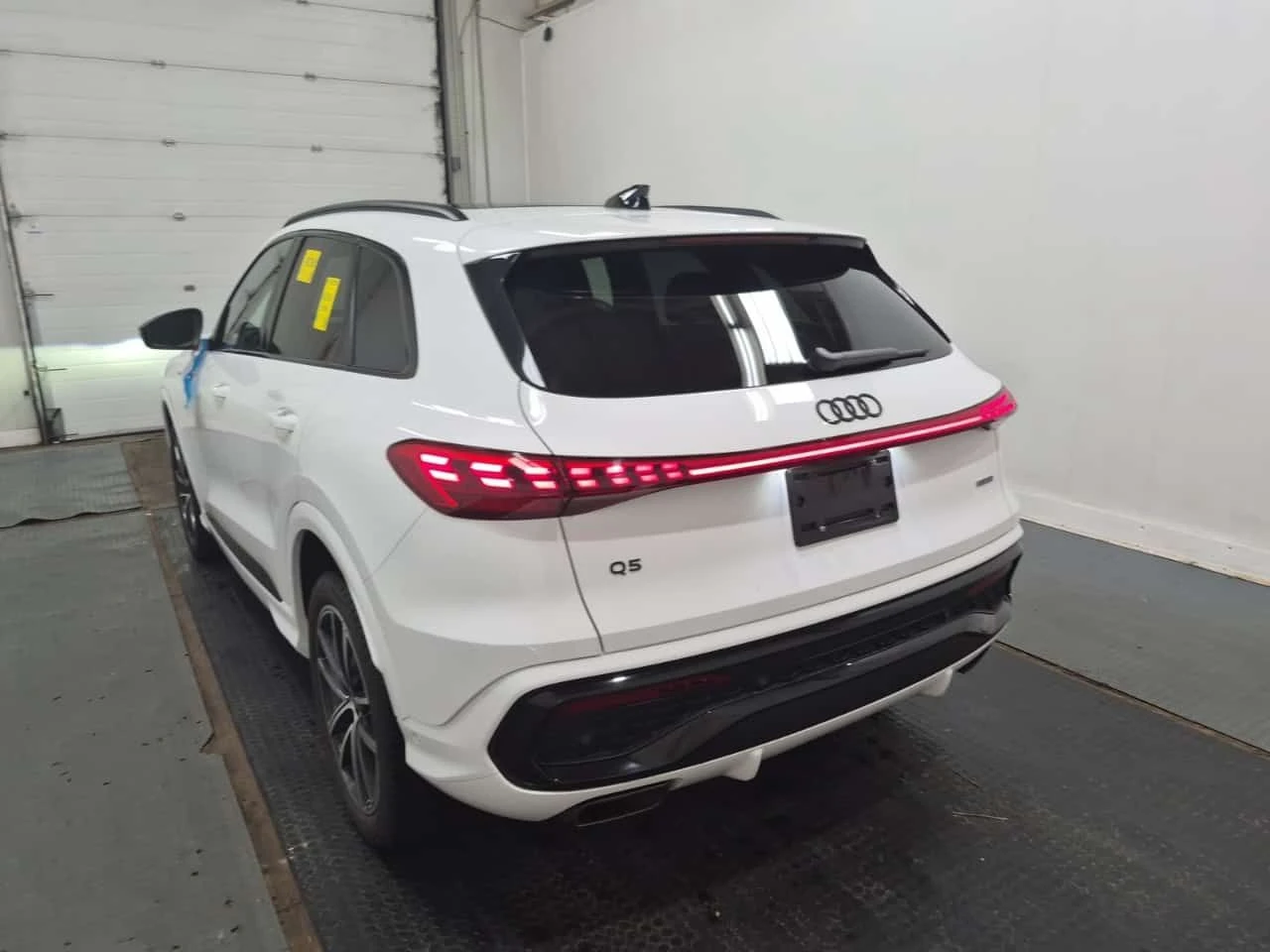 Audi Q5 * PROGRESSIV * CARFAX * ЦЕНА ДО БГ, снимка 4 - Автомобили и джипове - 55226831