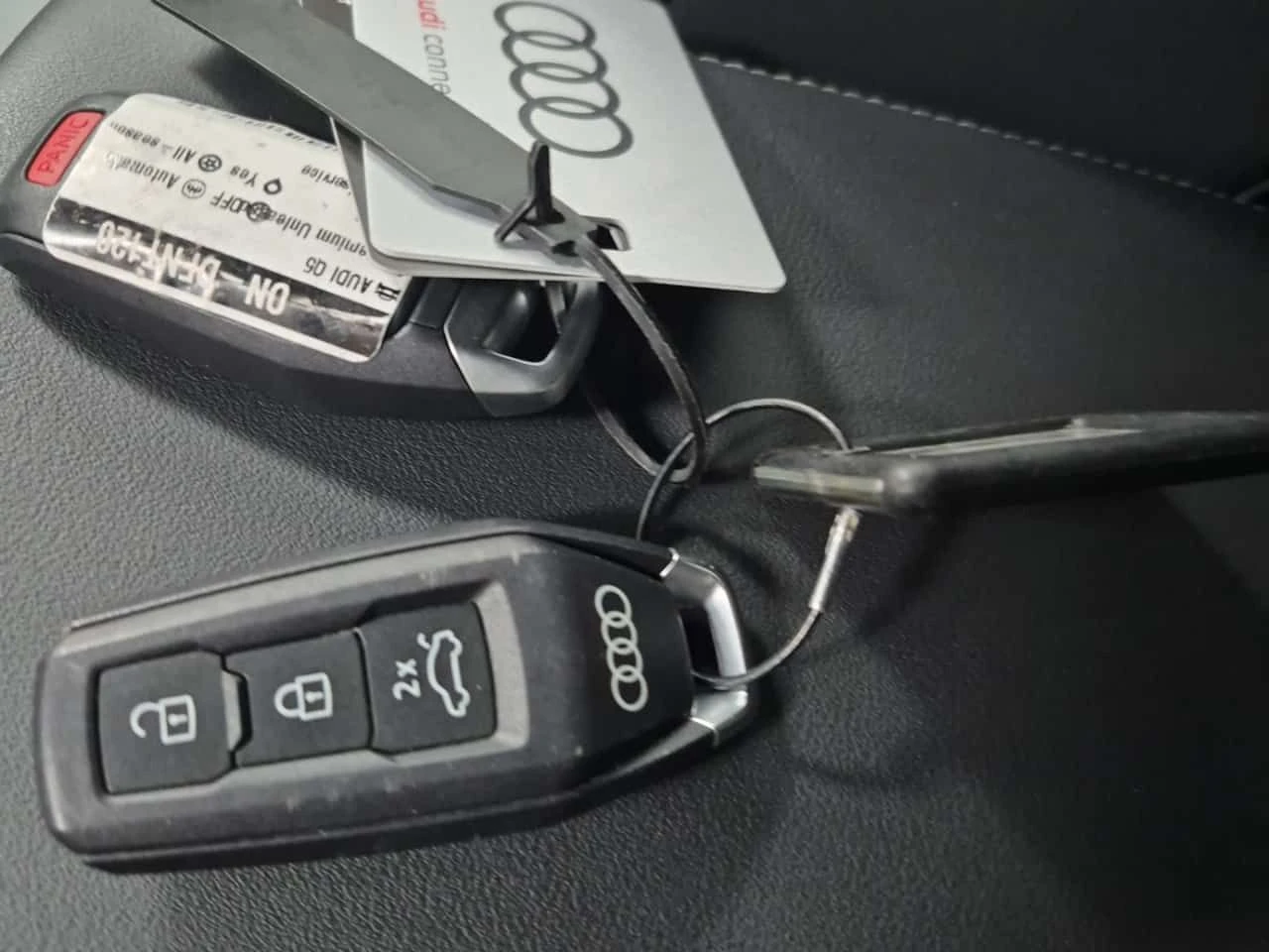 Audi Q5 * PROGRESSIV * CARFAX * ЦЕНА ДО БГ, снимка 13 - Автомобили и джипове - 55226831