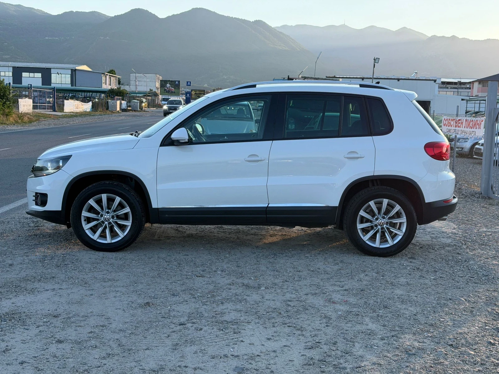 VW Tiguan 2.0DTI 140K.S ..4MOTION..HAGHILlNE | Mobile.bg � ����������� 2