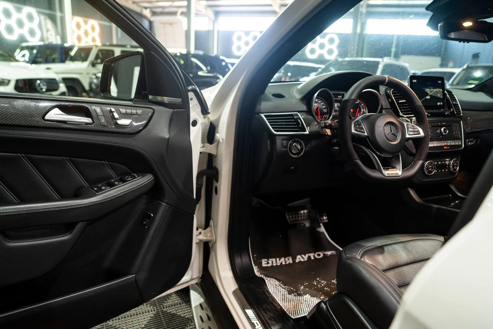 Mercedes-Benz GLE 63 AMG V8 BITURBO LED ���� H&K CARBON ������ 100% | Mobile.bg � ����������� 8