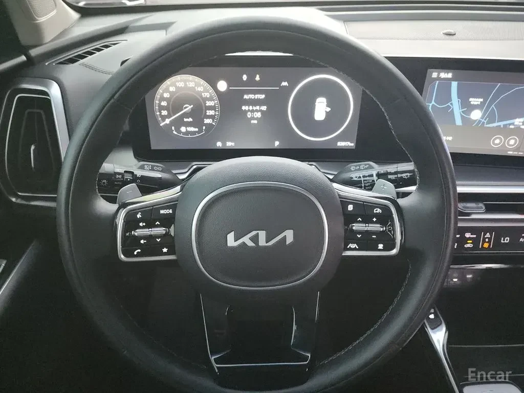 Kia Sorento 2.5T* NOBLESSE* ОБДУХВАНЕ* ДИСТРОНИК* 360КАМЕРА* L, снимка 8 - Автомобили и джипове - 56182992