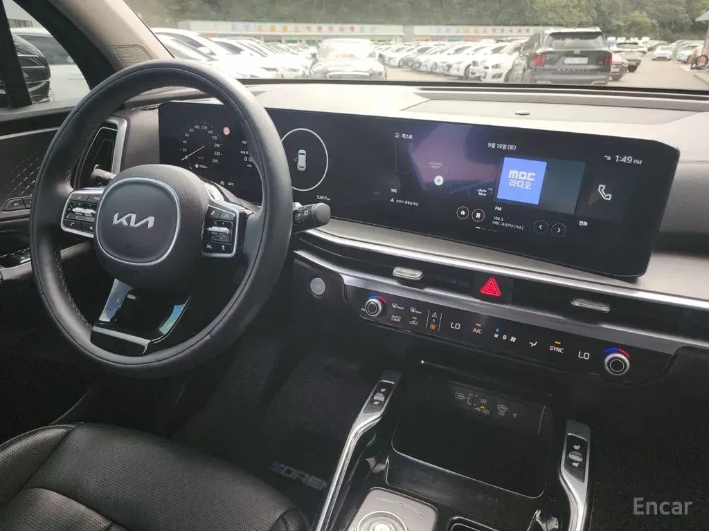 Kia Sorento 2.5T* NOBLESSE* ОБДУХВАНЕ* ДИСТРОНИК* 360КАМЕРА* L, снимка 6 - Автомобили и джипове - 56182992