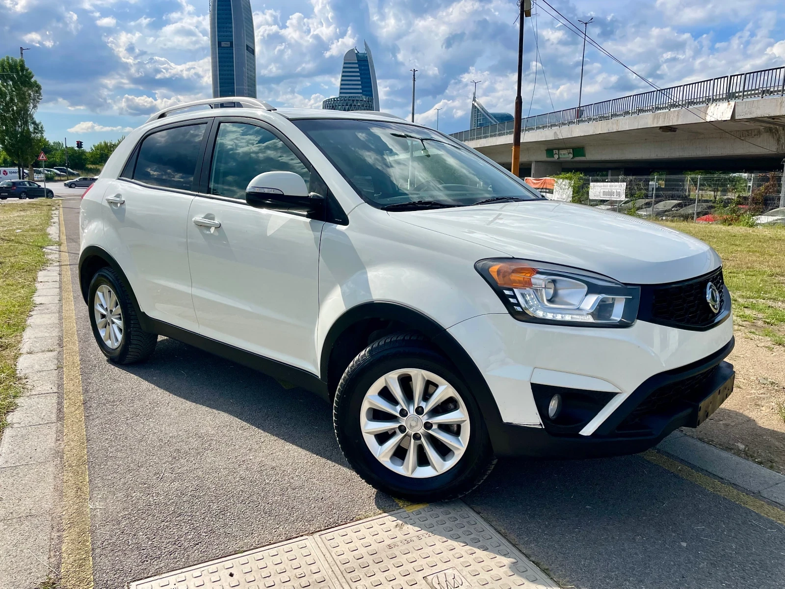 SsangYong Korando 4x4, снимка 2 - Автомобили и джипове - 56217442