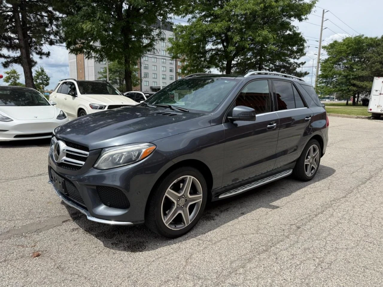 Mercedes-Benz GLE 350, снимка 2 - Автомобили и джипове - 56249025