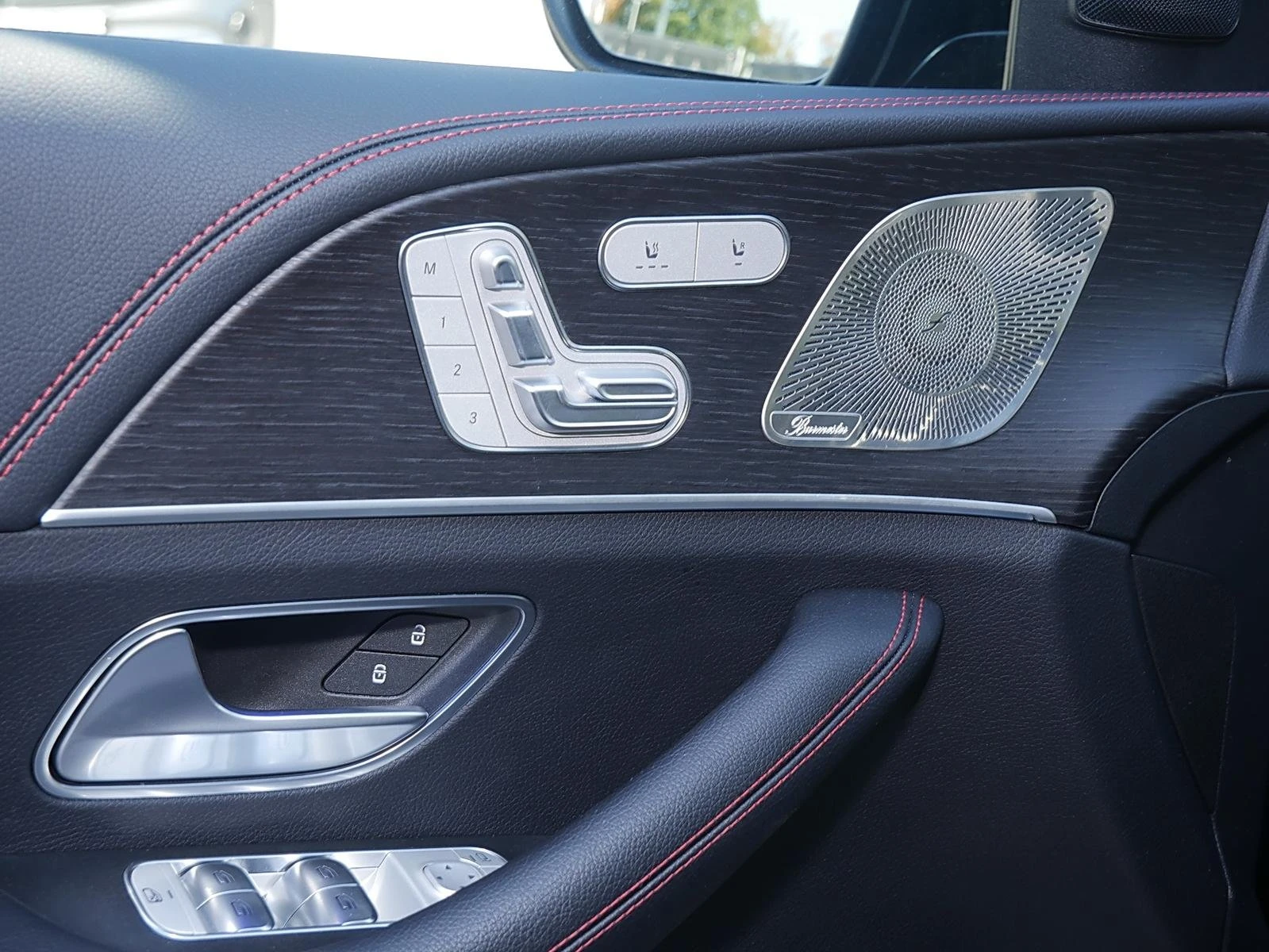 Mercedes-Benz GLE 53 4MATIC NIGHT / ACTIVE RIDE / 4M / HUD / PANO / 360 / BURM | Mobile.bg � ����������� 4