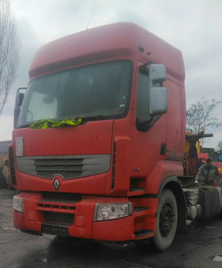 Renault Premium DXI, снимка 1 - Камиони - 24993622