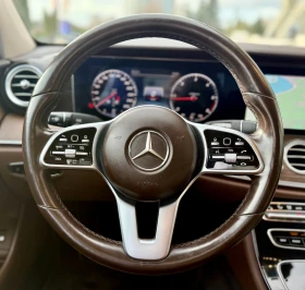 Mercedes-Benz E 220 AMG* 9G-Tronic* 4Matic* MultiBeam* CarPlay* Лизинг, снимка 10