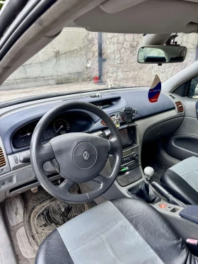Renault Laguna, снимка 9