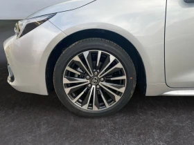 Toyota Corolla 1.8 Hybrid Touring Sports Style * TOP* , снимка 13