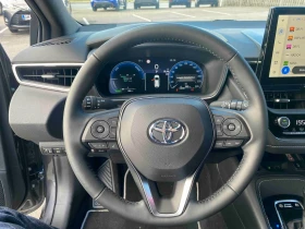 Toyota Corolla 1.8 Hybrid Touring Sports Style * TOP* , снимка 4