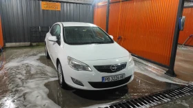 Обява за продажба на Opel Astra 1.3 CDTI ~8 100 лв. - изображение 2