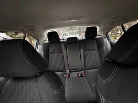 Toyota Corolla 1, 6 i GR SPORT 18-ки джанти 132кс, гаранционна!, снимка 6