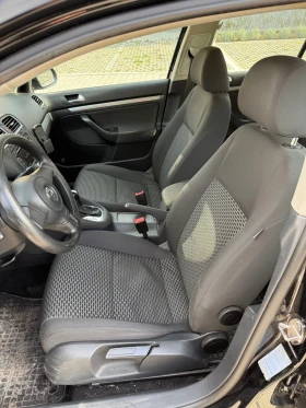 VW Golf 1.6 Tdi Автоматик Dsg 7 Скорости Навигация Подгрев - 4500 € / 8801.24 лв. - 64869057 12