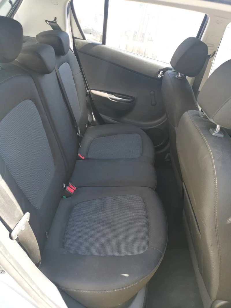 Hyundai I20 1.25i, снимка 9 - Автомобили и джипове - 37490381